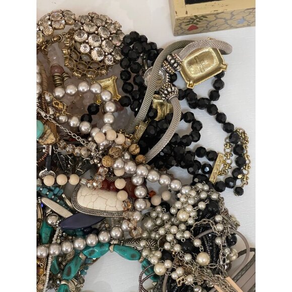 Branded Jewelry Mystery Lot - 1lb - Designer & Mall Brands, Boho, Classic, Bead - Picture 1 of 6